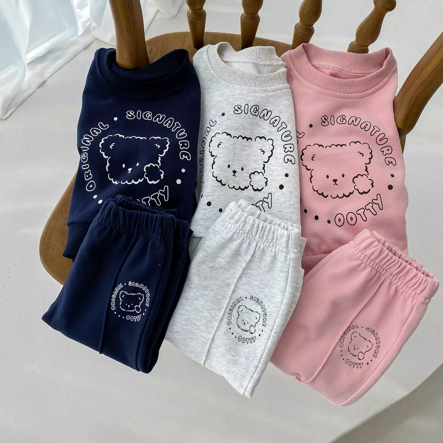 2 Pieces Set Baby Kid Girls Boys Letters Cartoon Tops And Solid Color Pants Wholesale 23101957