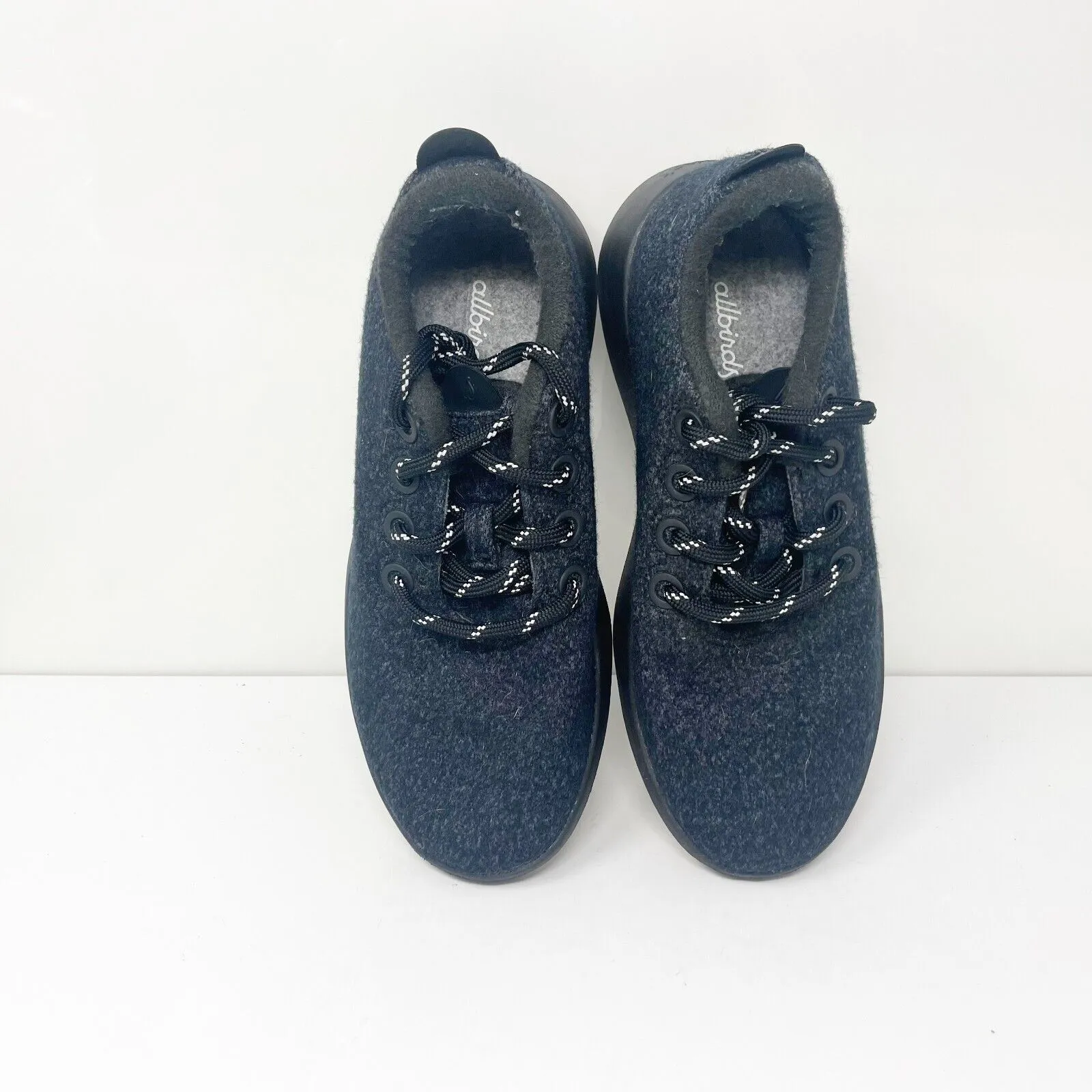 Allbirds Womens Wool Runner 0822 NV1 Black Running Shoes Sneakers Size 7