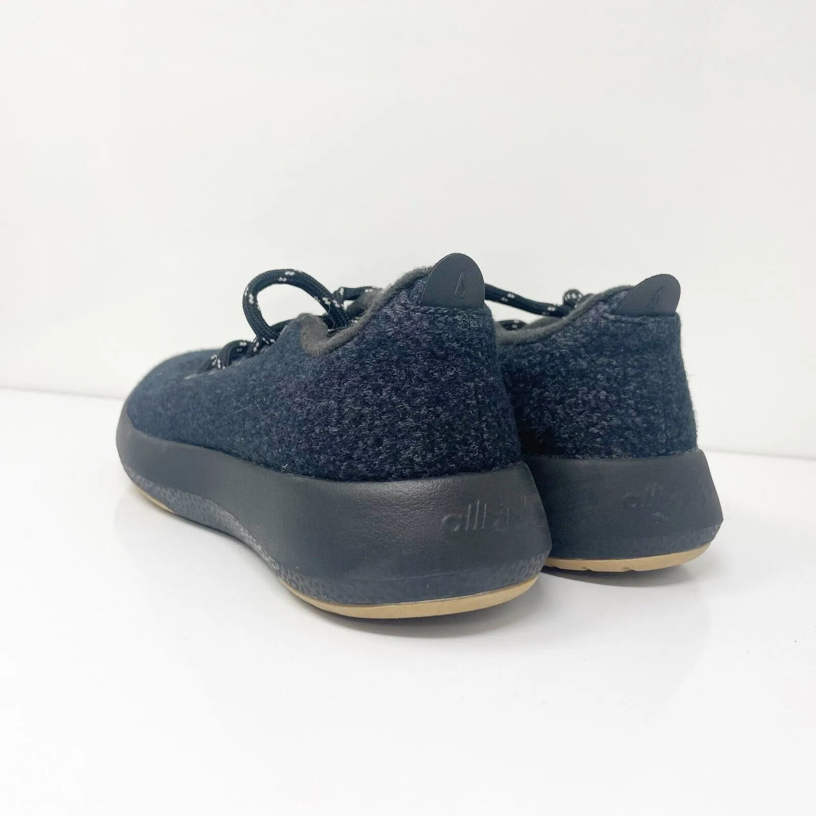 Allbirds Womens Wool Runner 0822 NV1 Black Running Shoes Sneakers Size 7