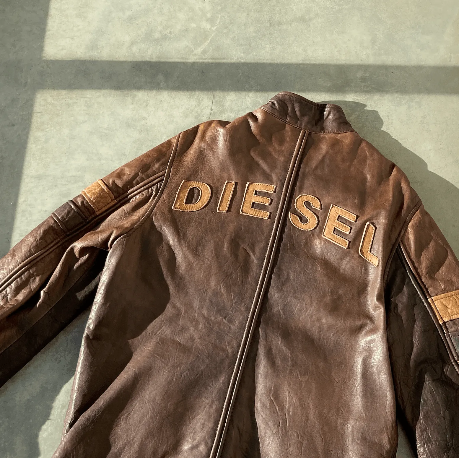 DIESEL SPELL-OUT BROWN LEATHER JACKET - M