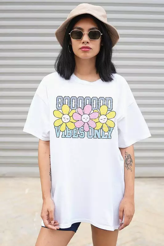 GOOD VIBES ONLY GRAPHIC TEE PLUS SIZE