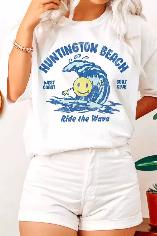 HUNTINGTON BEACH GRAPHIC TEE PLUS SIZE