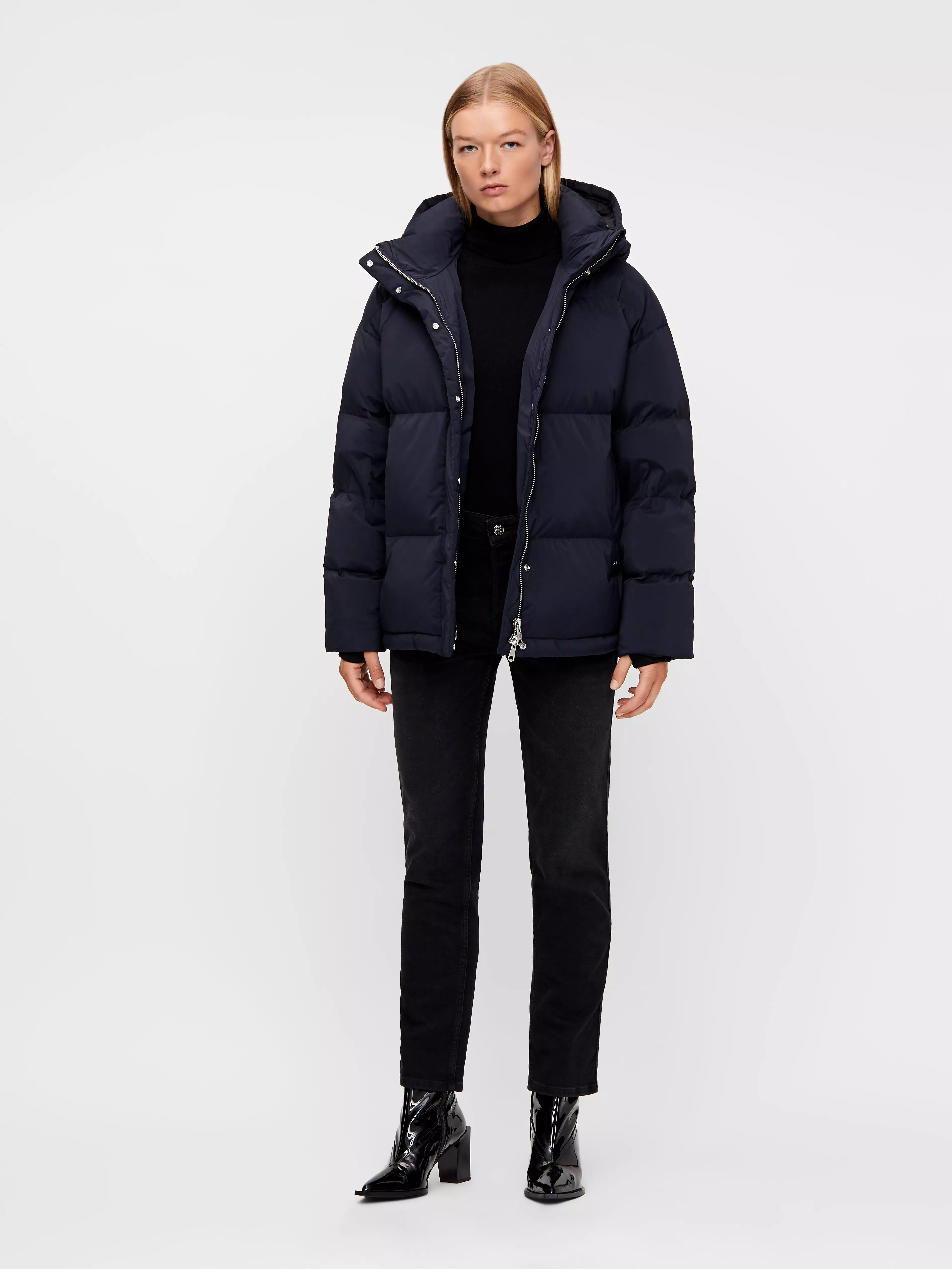 J.Lindeberg Womens Sloane Down Jacket - JL NAVY