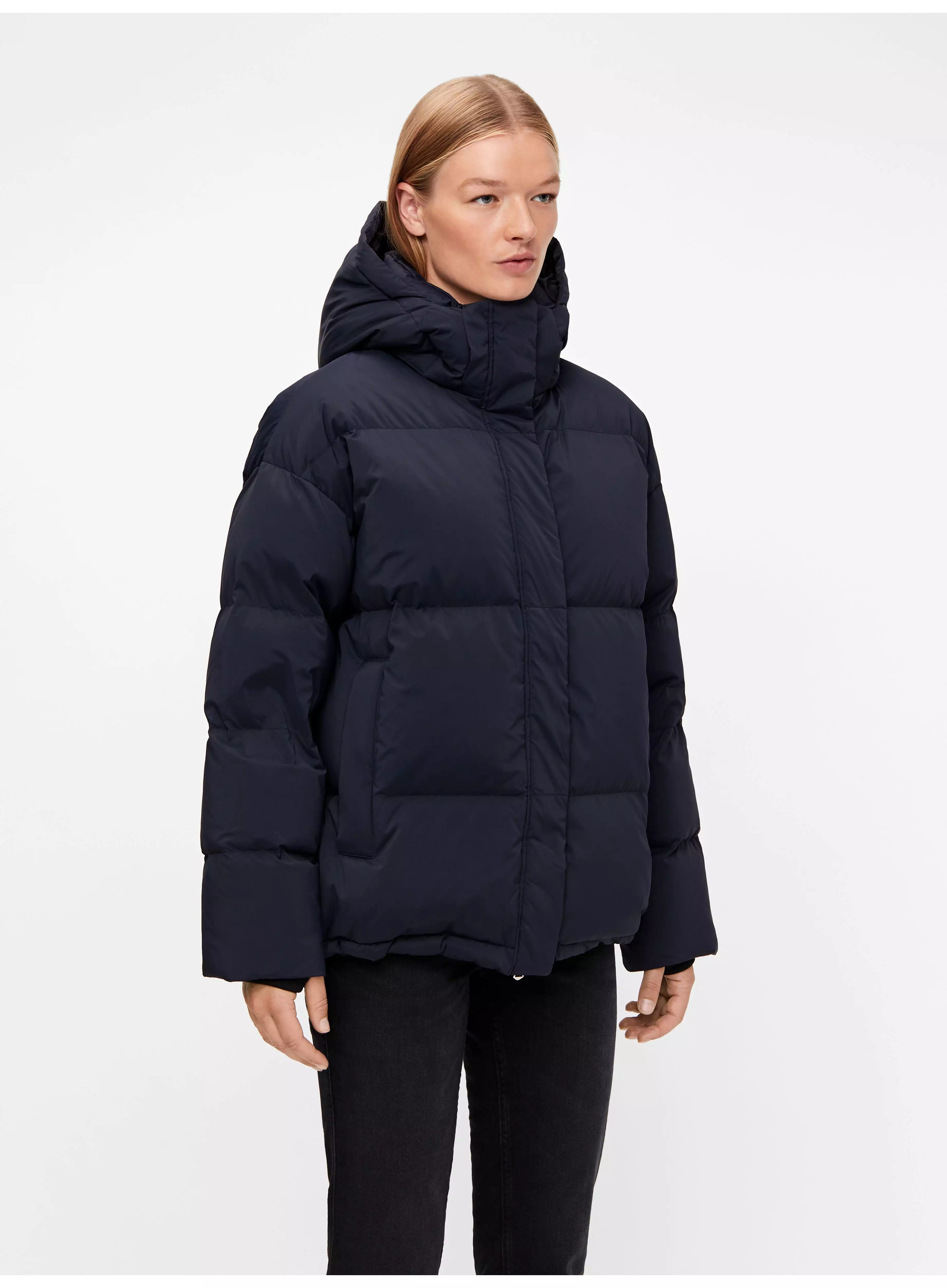 J.Lindeberg Womens Sloane Down Jacket - JL NAVY