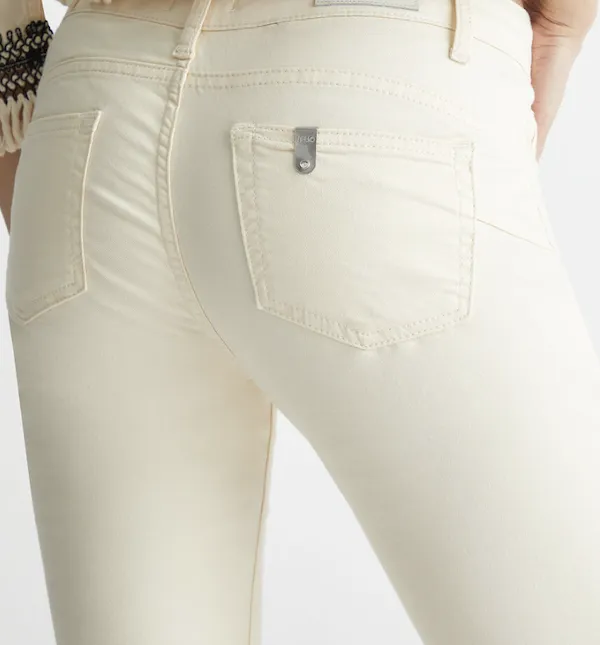 LiuJo – Jeans skinny a vita regolare – Art: MA4277 T4033 – Beige con fondo Ricamato NEW