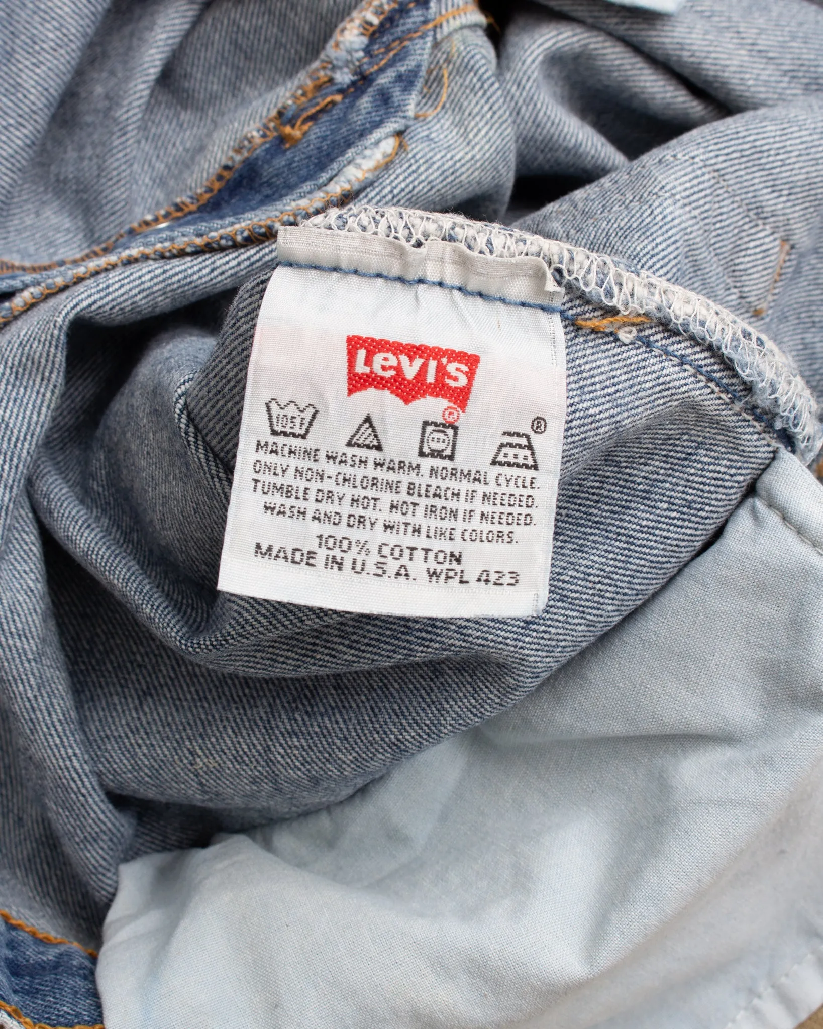 No. 44 Vintage 90's Made in USA Levi's 501 Jeans W40/L30