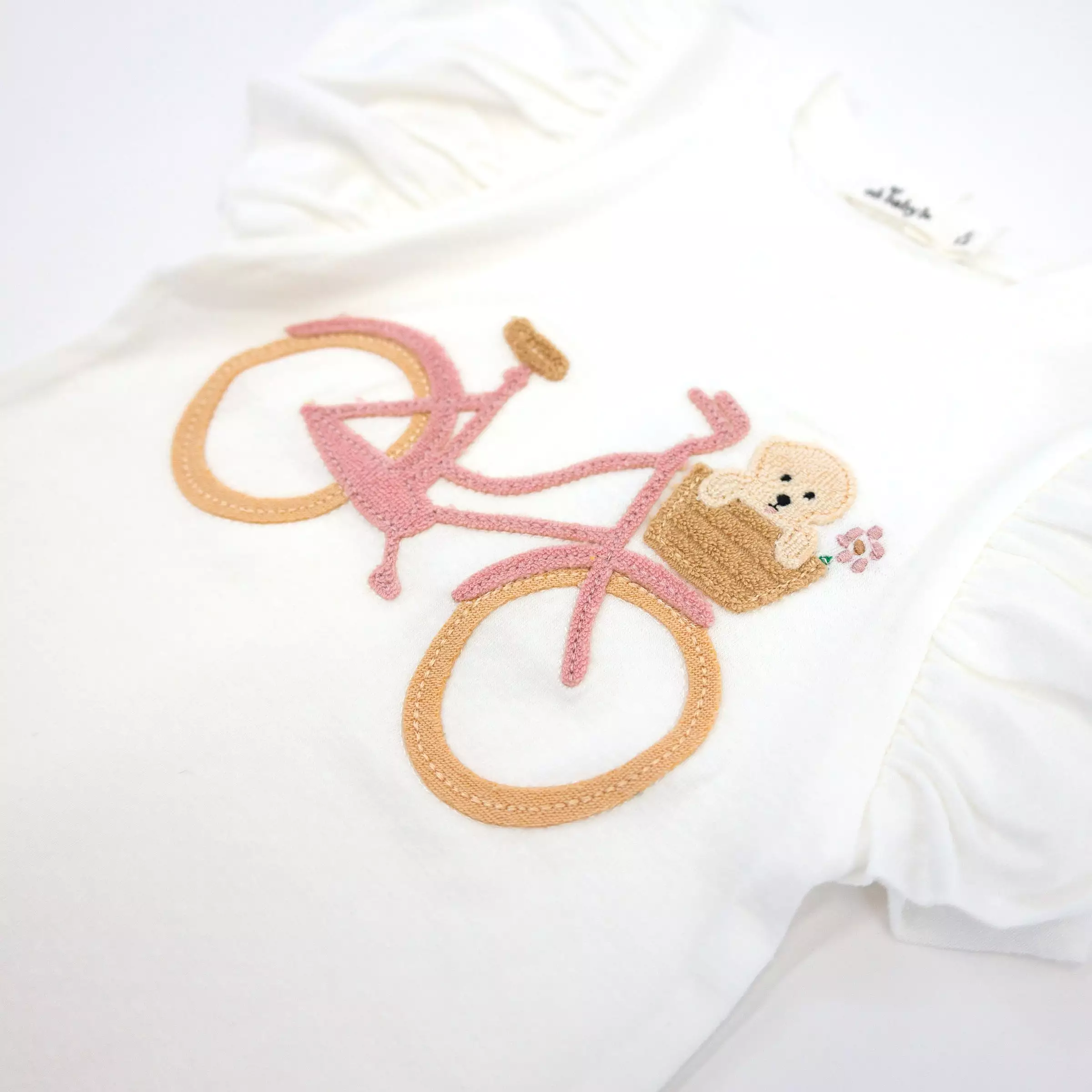 oh baby! Butterfly Short Sleeve Cotton Tee - Bicycle Puppy Basket Applique - Oyster