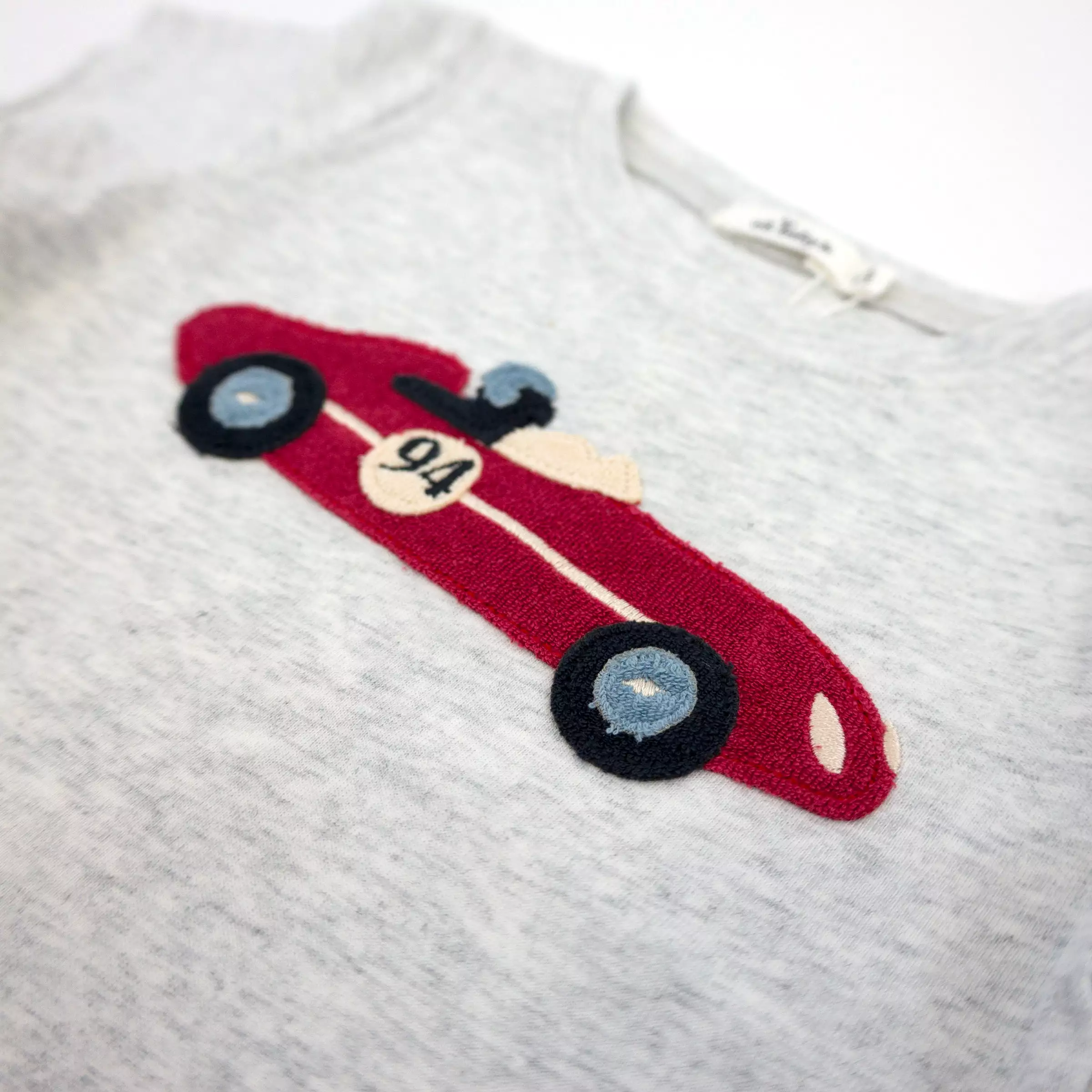 oh baby! Raw Edge Short Sleeve Cotton Slub Tee - Racecar Applique - Heather Gray