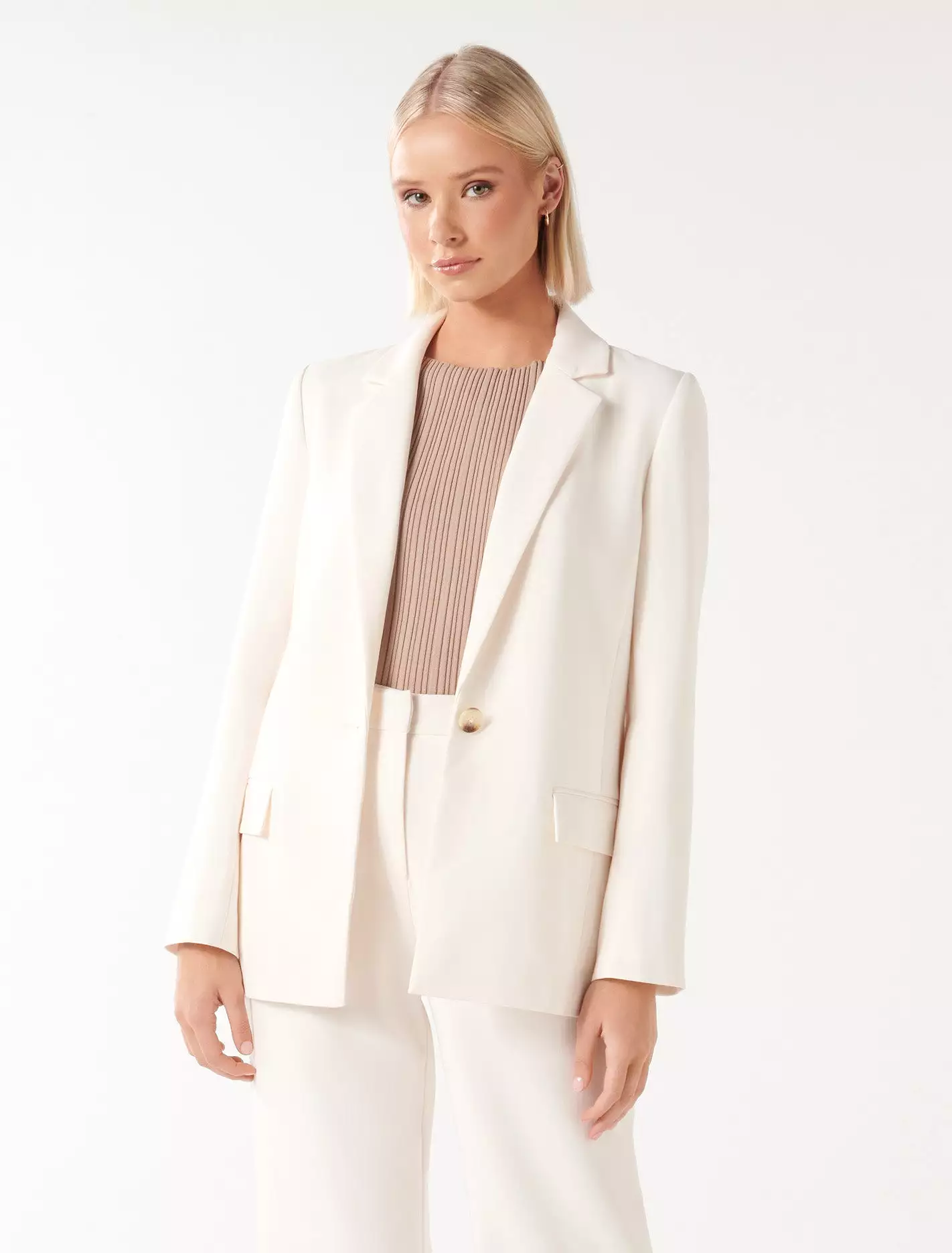 Remi Single Breasted Blazer