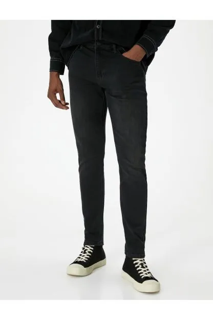 Skinny Fit Jeans