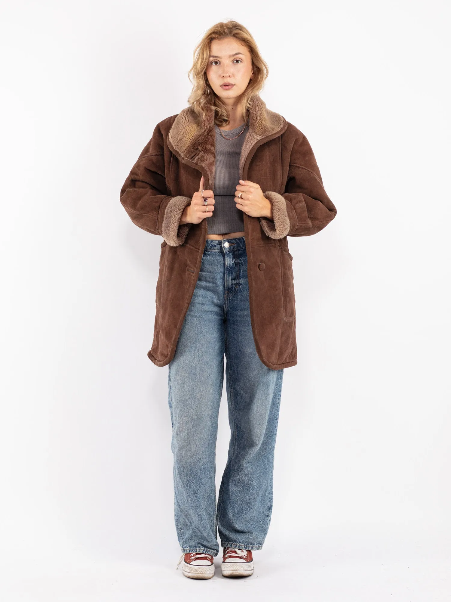 Vintage 80's Women Oversized Sheepskin Coat in Brown