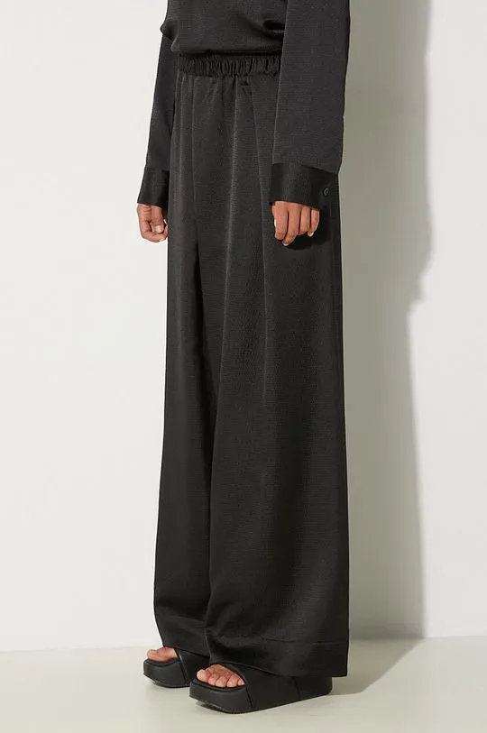 Y-3 trousers Pants Tech Seersucker women's black color IN4398